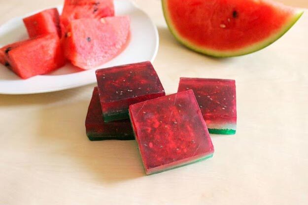How to Make Homemade Soap Bars for Beginners - How to Make Watermelon Soap - Easy Soaps To Make At Home Without Lye - Craft Ideas for Kids and Teens to Make - DIY Soap with Essential Oils - Craft Ideas on A Budget #cheapcrafts #howtomakesoap #easydiy