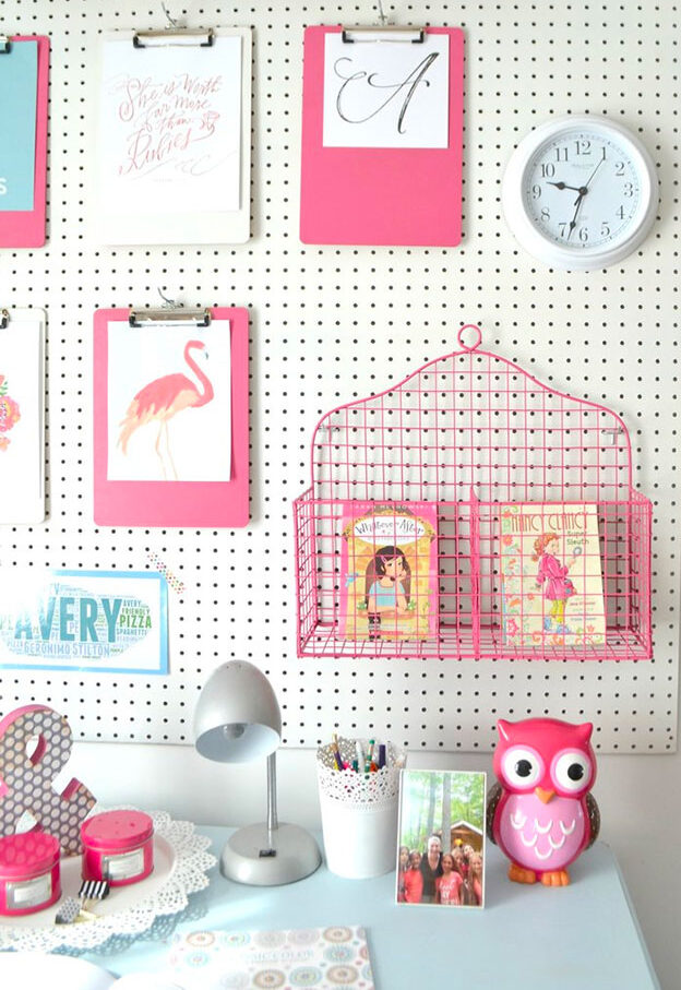 Wall Decor for Bedroom, Living Room - How to Make A Peg Board - Cheap DIY Wall Decoration Ideas - Easy Crafts to Make and Sell - Teen Crafts - Cute Crafts to Make for Room - DIY Room Decor for Girls - DIY Craft Ideas for Home Decor - #diywallart #cheapcrafts #diyroomdecor
