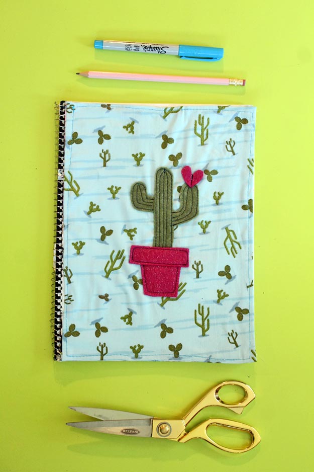 Cactus Party Decor - DIY Cactus Notebook Cover - Paper Cactus Crafts - Outdoor Cactus Decorations - DIY Crafts for Room Decor - Homemade Craft Ideas - Cactus Wall - 5 Minute Cactus Crafts #teencrafts #diyideas #cactuscrafts