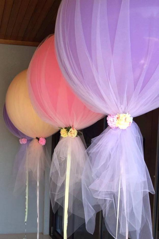 Easy Things to Make with Balloons - DIY Jumbo Wedding Balloons - Balloon Crafts for Kids, Toddlers, Preschoolers - Easy Crafts to Make and Sell - DIY Party Decorations on A Budget - DIY Ideas - DIY Projects for Adults #diycrafts #balloondecor #cheapcrafts