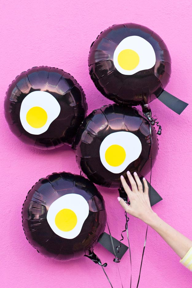 Easy Balloon Decorations - DIY Fried Egg Balloons - Fun Things to Do With Balloons at Home - Balloon Decor Ideas - Quick and Easy DIY Crafts - Teen Crafts - DIY Home Decor Crafts - Simple Cheap Party Decorating Ideas for Adults #teencrafts #diyhomedecor #partydecor