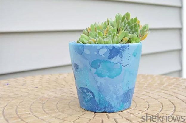 Easy Nail Polish Crafts - DIY Watercolor Flower Pot Tutorial - How to Make Marbled Planters - Easy Craft Projects With Nail Polish - Cheap Do It Yourself Gifts, Fun and Quick Art Ideas To Make for Free - Keys, Phone Case, Paintings, Jewelry, Shoes, Clothing, Accessories and Bedroom Decor Ideas - Creative Things for Teens To Make, Teenagers and Tweens - Cute Dorm Room Decor, Things To Make When You Are Bored #teencrafts #diyideas #cheapcrafts