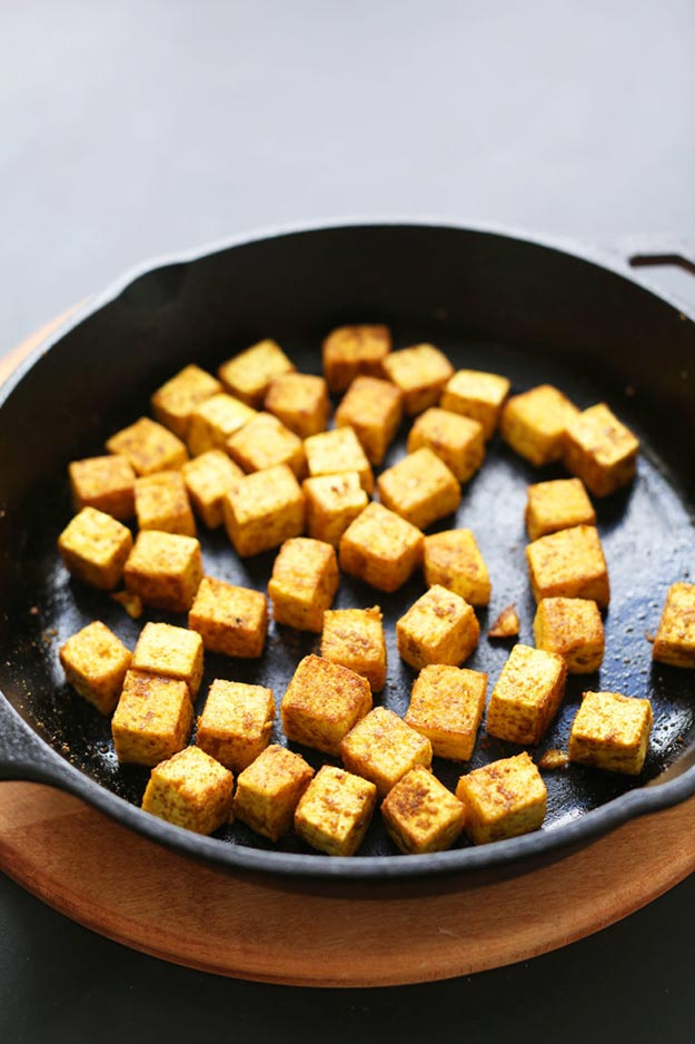 Easy Snacks and Recipes - Quick and Easy Crispy Tofu Recipe - How to Make Crispy Tofu - Quick Recipe Ideas and Simple Food to Make In Minutes - Microwave, 3 Ingredients and No Bake Snack Tutorials - Healthy Ways for Snacking After School - Desserts, Sweet, Salty and Crunchy Ideas to Satisfy Your Cravings - Cheese, Vegetable, Mexican Food - Fun Ideas for Teens To Make At Home #teencrafts #diyideas #snackideas