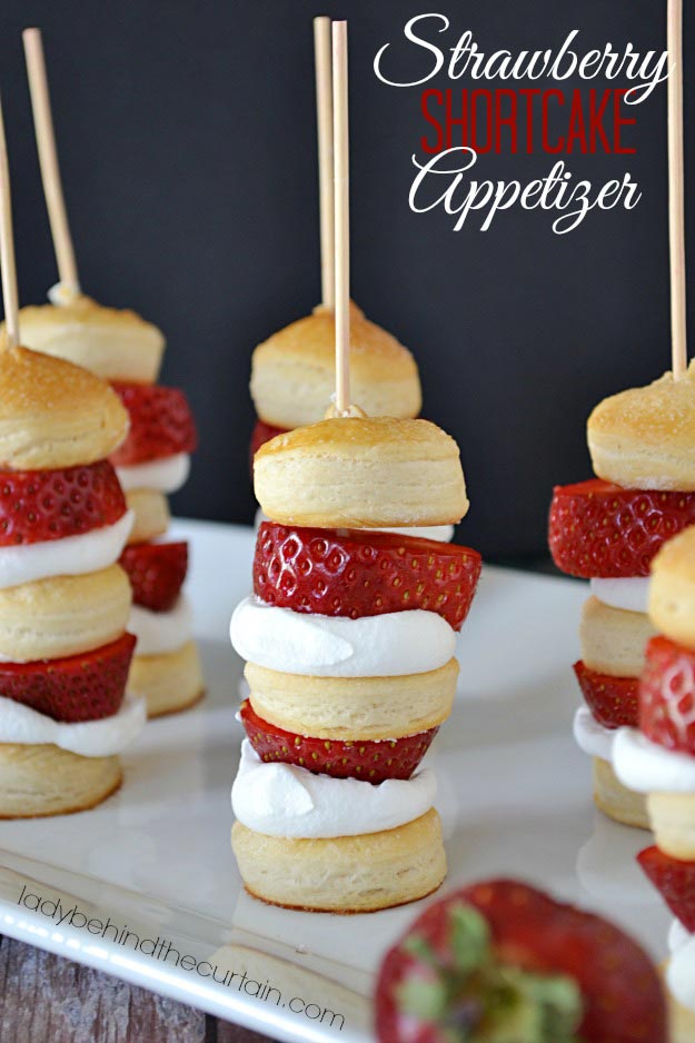 Cool and Easy Dessert Recipes For Teens to Make at Home - Strawberry Shortcake Appetizer Kabob Recipe - Fun Desserts to Make With Chocolate, Fruit, Whipped Cream, Low Sugar, and Banana - Cake, Cookies, Pie, Ice Cream Shakes and Pops Made With Healthy Ingredients and Food You Love - Quick Recipe Ideas for No Bake and 5 Minute Dessert At Home #teencrafts #easyrecipes #dessertideas
