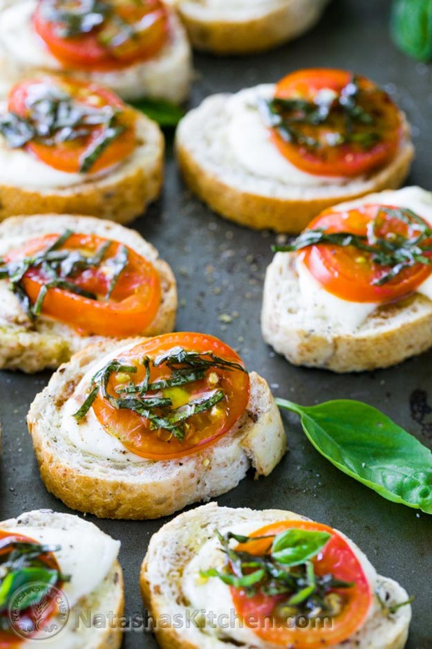 Lunch Ideas for Kids, Teens, Adults, Family - How to Make Caprese Crostinis - Back to School Lunch Boxes - Cute Bento Box Lunch Ideas - Easy Lunch Recipes for Beginners - Easy Lunches to Pack for Work #easymealprep #lunchideasforwork #teencrafts
