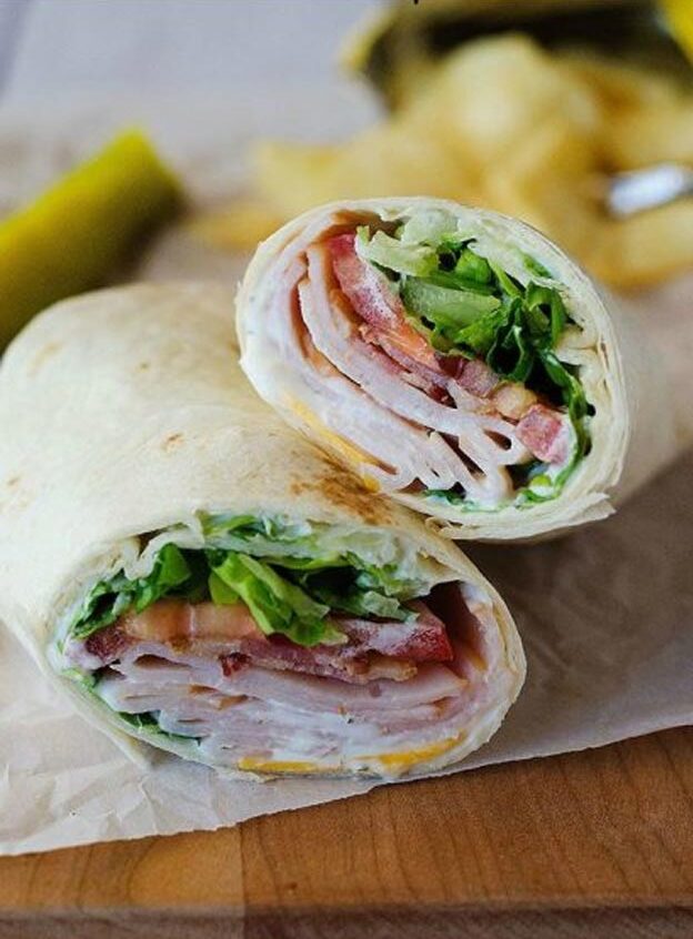 Homemade Lunch Ideas for School and Work - Turkey Ranch Club Wraps Recipe - Easy Packed Lunches for Adults - Best to go Lunch DIY - Cheap and Easy Meals - What Should I Eat for Lunch Easy - Fun Snack Ideas - #healthylunchideas #schoollunch #diyrecipeideas