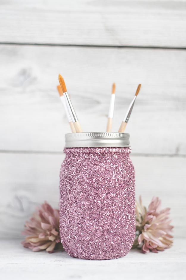 DIY Gifts for Teens and Adults - How to Make a Glitter Mason Jar - Creative Gifts in a Jar - Mason Jar Gifts for Friends, Boyfriend, Bestfriend, Brother, Dad - DIY Gift Ideas - Handmade Gift Ideas - Step by Step Craft Tutorials