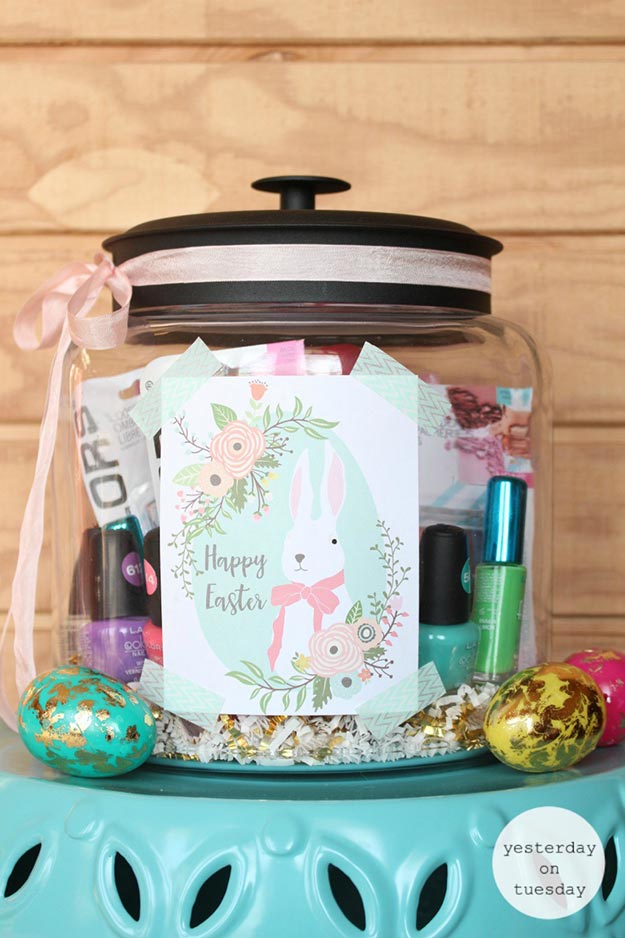 Gifts in A Jar Ideas, Recipes - Easter Gifts For Teen Girls - Inexpensive Gifts You Can Make For Friends and Neighbors - Gift Jars for Christmas, Teachers - Cute Gift Ideas in Mason Jars - What to Put in Jar as A Gift - Cheap and Easy Gifts