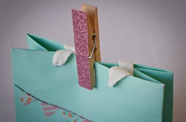 Washi Tape Crafts - DIY Washi Tape Glitter Pegs Tutorial - How to Make Glitter Pegs - Simple, Easy DIY Ideas To Make With Washi Tape - Organizers, Cute Gifts, Cheap Wall Art, Fun and Quick Things To Make For Friends - Cute Ideas for Teens, Adults, Kids and Tweens to Make at Home #teencrafts #diyideas #washitapecrafts
