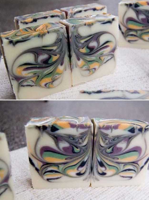 How to Make Homemade Soap Bars for Beginners - Butterfly Swirl Soap Recipe - Easy Soaps To Make At Home Without Lye - Craft Ideas for Kids and Teens to Make - DIY Soap with Essential Oils - Craft Ideas on A Budget #cheapcrafts #howtomakesoap #easydiy