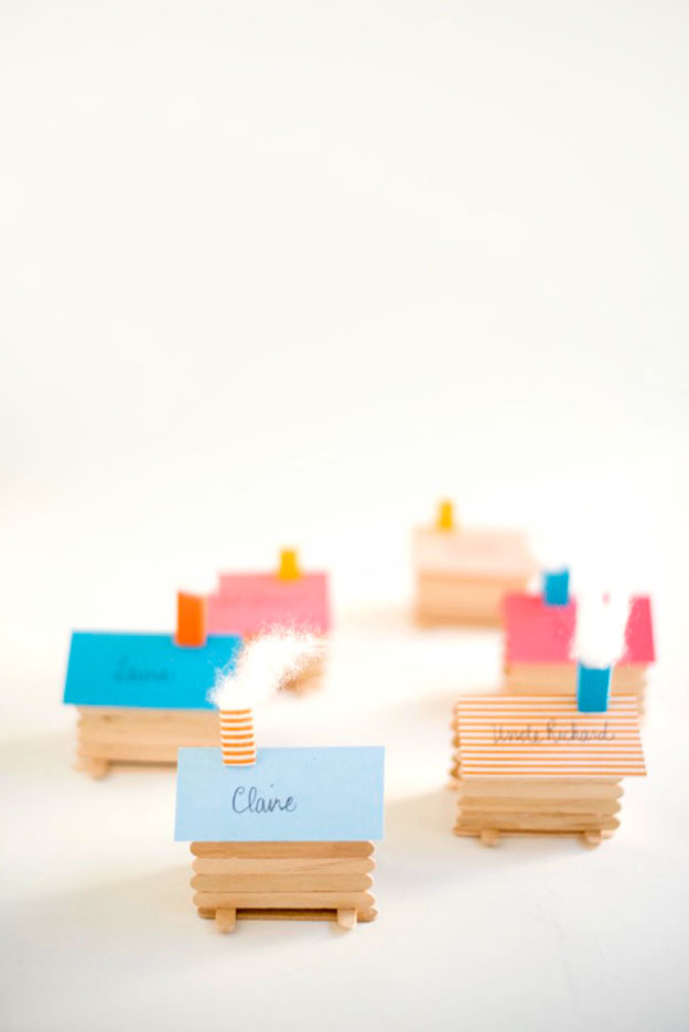 Crafts To Make and Sell For Teens - DIY Log Cabin Place Cards Tutorial - Cute DIY Place Cards - Easy Craft Project Ideas To Make for Selling On Etsy and Online - Cool Ideas and DIY Ideas You Can Sell On Etsy - Fun and Cheap Do It Yourself Projects for Teenagers to Make Extra Money This Summer #teencrafts #craftstomakeandsell #diyideas