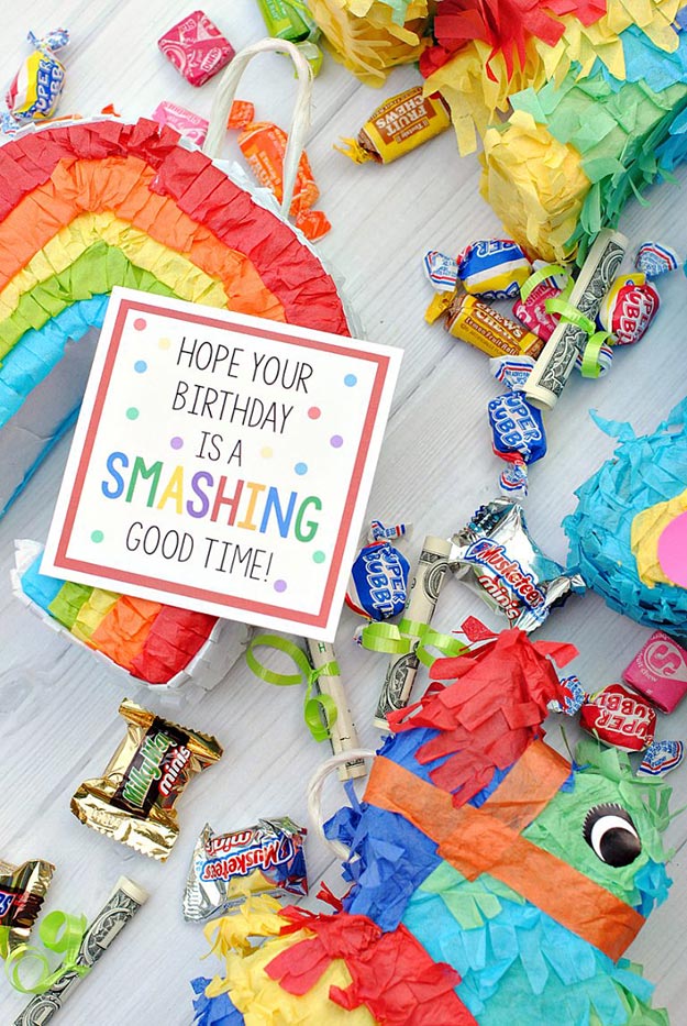 Cheap DIY Gifts to Make For Friends - DIY Mini Pinata Gift Idea - BFF Gift Ideas for Birthday, Christmas - Last Minute Gifts for Friends - Cool Crafts For Teens and Girls #teencrafts #diyideas #giftideas