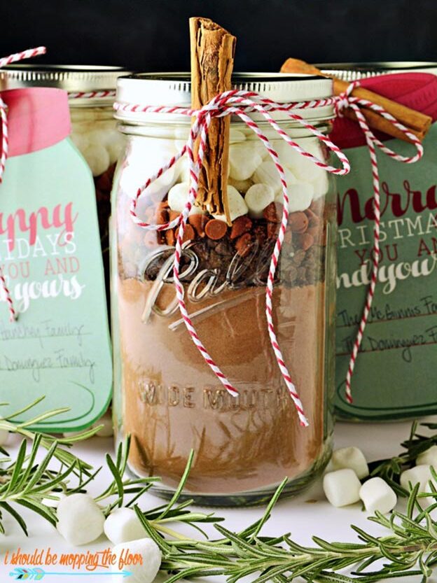 Gifts in A Jar Ideas, Recipes - Spicy Mexican Hot Cocoa Gift Jar - Inexpensive Gifts You Can Make For Friends and Neighbors - Gift Jars for Christmas, Teachers - Cute Gift Ideas in Mason Jars - What to Put in Jar as A Gift - Cheap and Easy Gifts