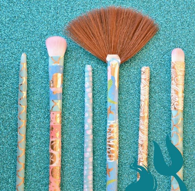Washi Tape Crafts - DIY Mermaid Makeup Brush Tutorial - How to Make a Mermaid Makeup Brush - Simple, Easy DIY Ideas To Make With Washi Tape - Organizers, Cute Gifts, Cheap Wall Art, Fun and Quick Things To Make For Friends - Cute Ideas for Teens, Adults, Kids and Tweens to Make at Home #teencrafts #diyideas #washitapecrafts
