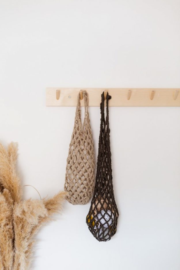DIY Boho Fashion Ideas - DIY Crochet Net Bag Tutorial - How to Make a Boho Bag - How to Make Your Own Boho Clothes, Sandals, Jewelry At Home - Boho Fashion Style - Cute DIY Boho Clothing, Clothes, Fashion - Homemade Bohemian Clothing #teencrafts #diyideas #diybohofashion #diybohoclothes