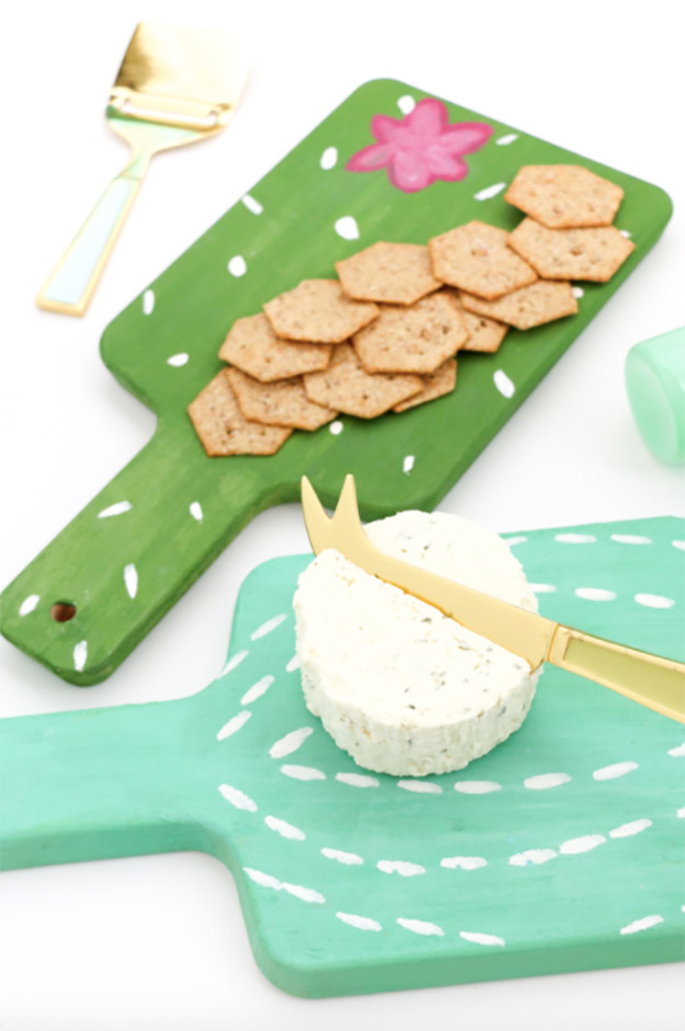 DIY Ideas for Summer - DIY Mini Cactus Cheese Boards Tutorial - How to Make Cheese Boards - Cute Summery Crafts to Make and Sell - DIY Summer Crafts, Projects, Decor for Kids, Tweens, Teens, Adults, Seniors - Ideas to Make for Lake, Pool, Outdoors - Creative Things to Make for Summertime - Teen Crafts and DIY Projects #teencrafts #diyideas #craftideasforsummer