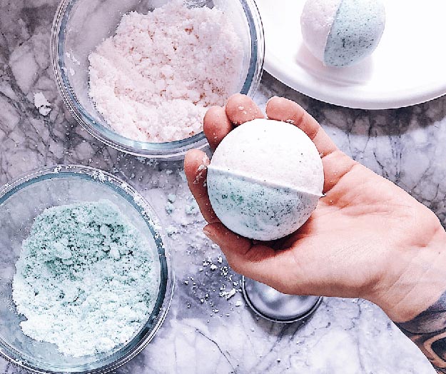 DIY Bath Bombs - How to Make a Natural Bath Bomb - Easy Bath Bomb Recipes - Cool Teen and Adult Crafts - Spa Day Ideas - Lush DIY Copycat Dupes - Crafts for Kids, Teens, and Adults #teencrafts #diyideas #diybathbombs