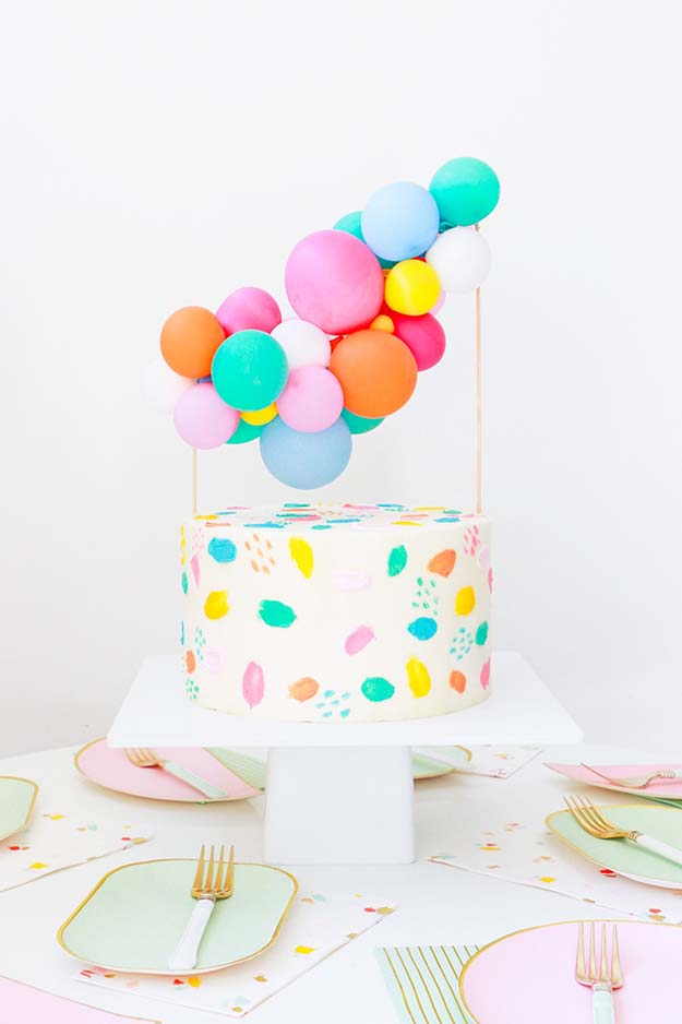 DIY Balloon Crafts - DIY Balloon Cake Topper - Balloon Crafts for Adults, Teens - Crafts to Make With Balloons - DIY Crafts for Home Decor - Easy DIY Party Decorations - House Party Decoration Ideas for Adults #ballooncrafts #easydecorideas #diyideas
